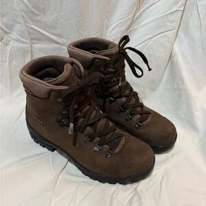 Women’s EMS Italian leather hiking boots